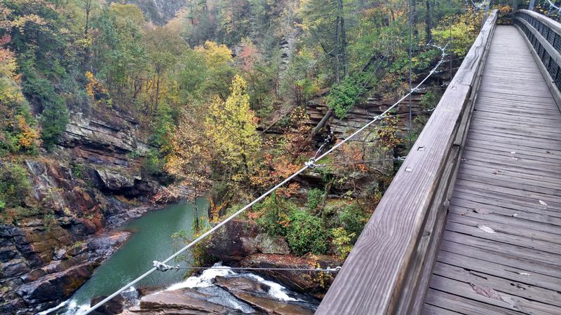 Tallulah Gorge State Park – Tallulah Falls (US-23 / US-441)