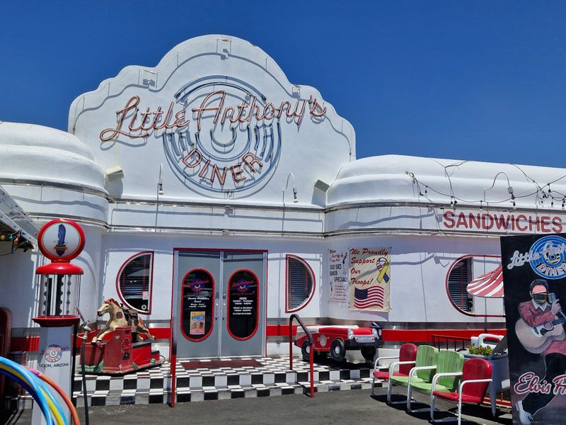 Little Anthony's Diner