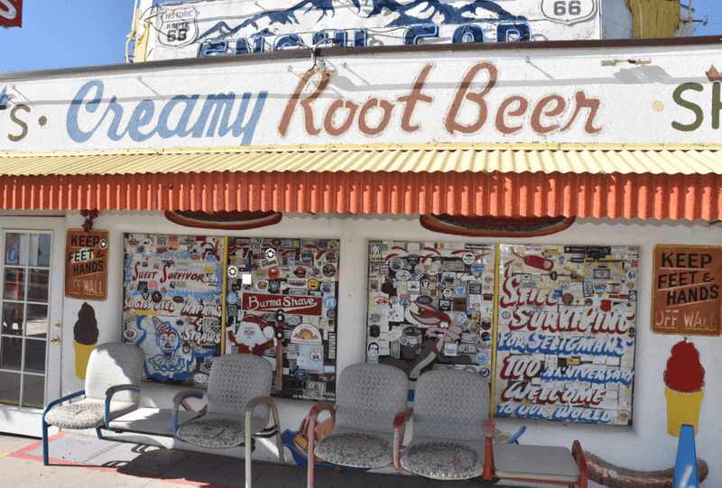 Delgadillo's Snow Cap Drive-In – Seligman