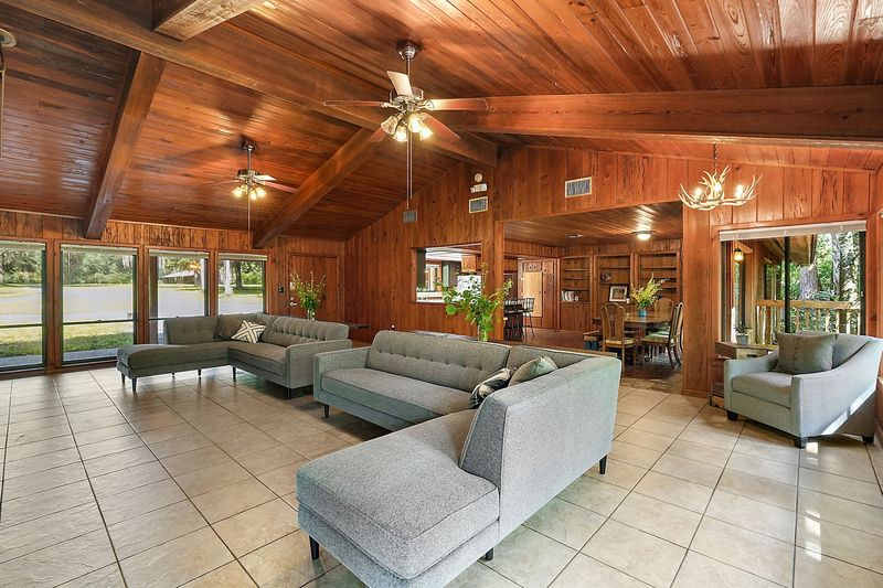 Rock Springs Guest Ranch, Sorrento, FL