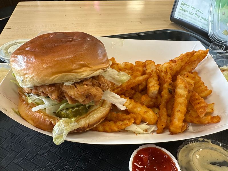 Chicken and What – 231 N Central Ave, Duluth, MN 55807