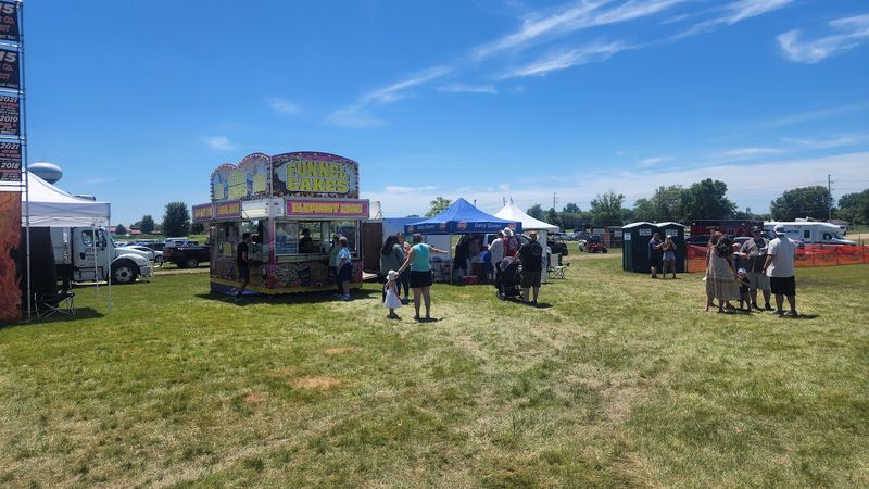 Rockin Rib Fest, Lake In The Hills