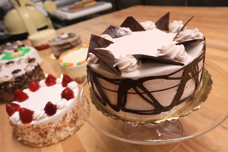 Roeser's Bakery (Est. 1911)