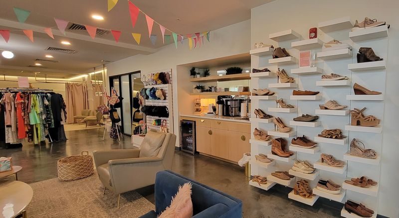 Bentonville, Big City Energy With Thrifting Heart