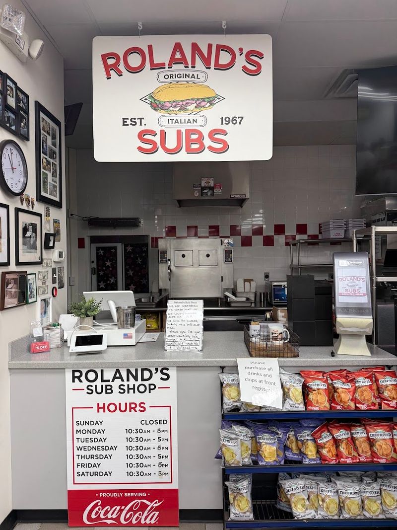 Roland's Sub Shop