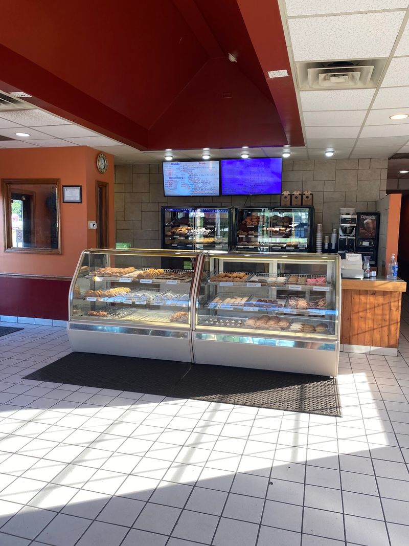Roll N Donut, Belvidere