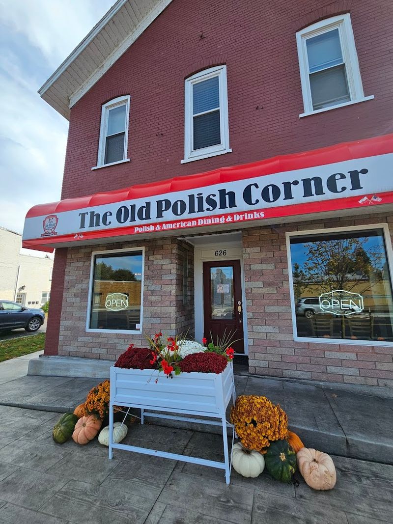 Rolling Up To A Cozy Alpena Corner