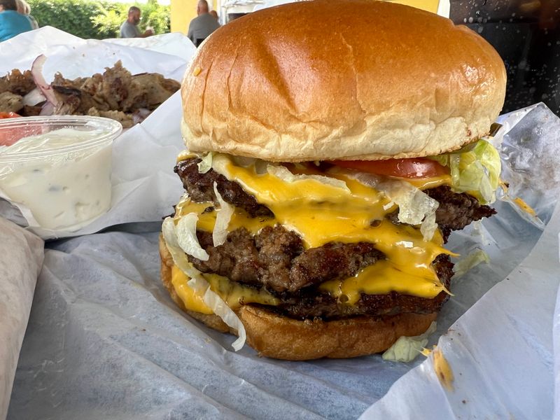 The Burger Lineup: Crispy Edges, Big Grins