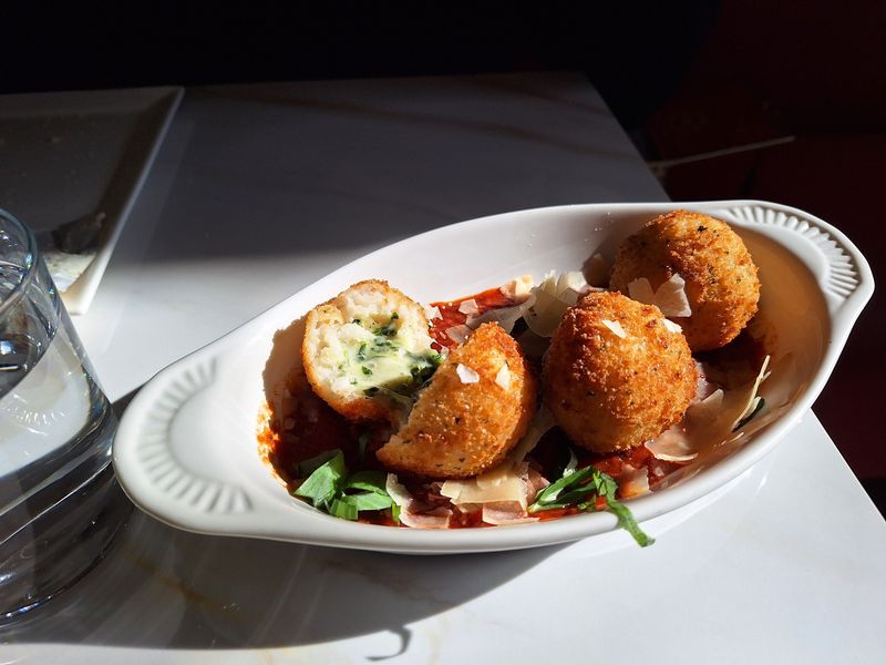 Serafini's Trattoria – Erie