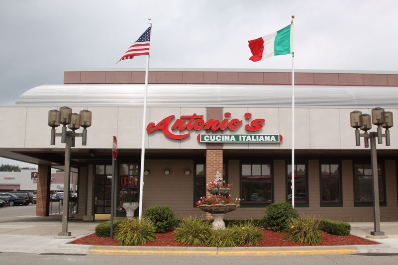 Antonio’s Cucina Italiana, Dearborn Heights
