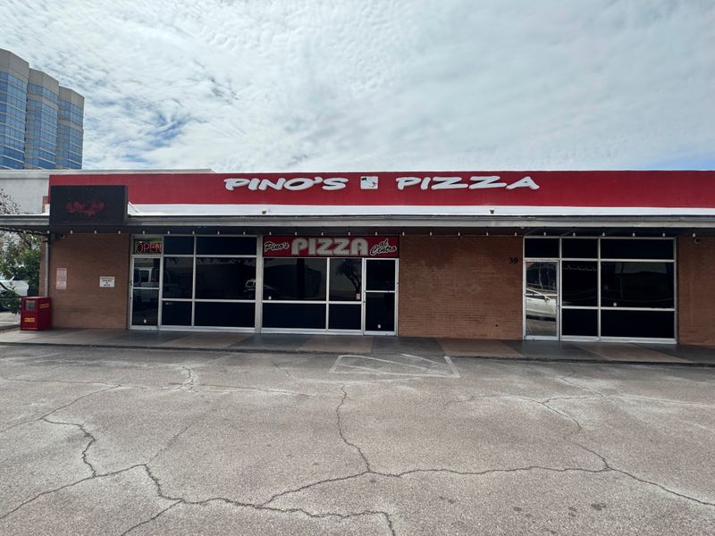 Pino's Pizza Al Centro