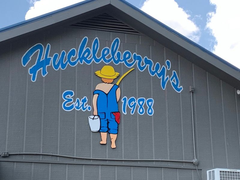 Huckleberry's Catfish Buffet, Searcy