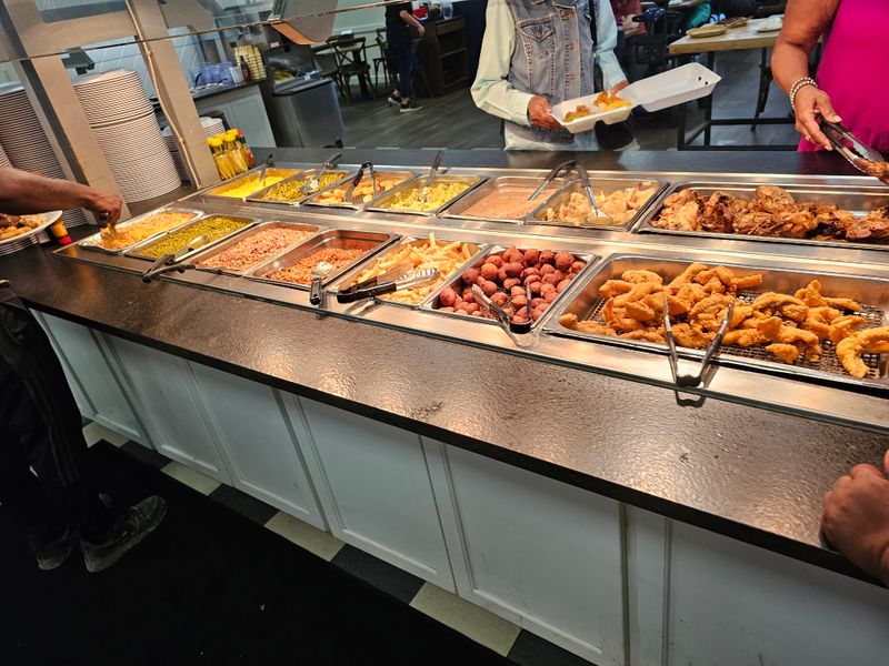 Papa’s Catfish Buffet – Beebe