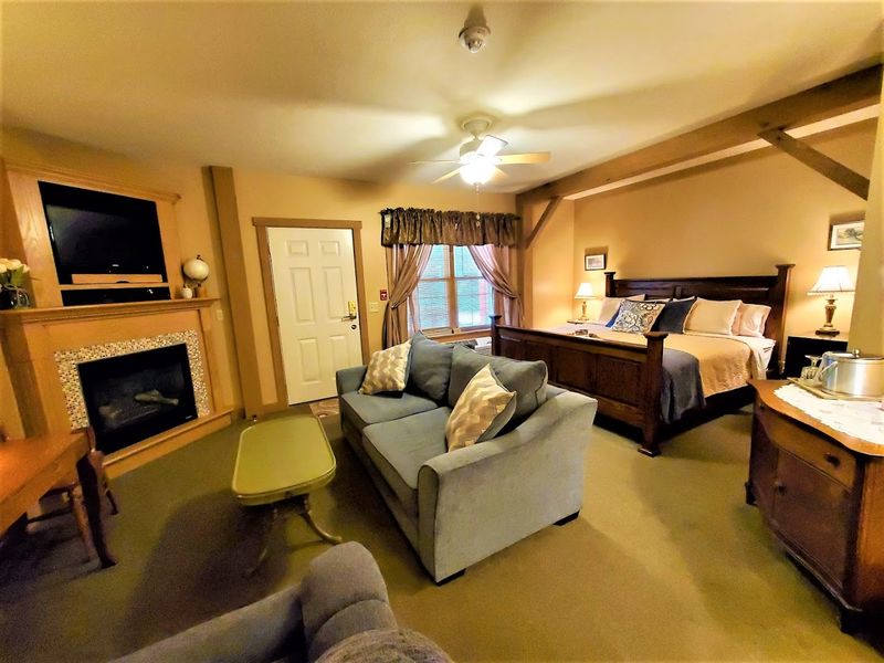 Rooms That Feel Like A Real Retreat