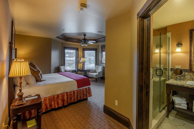 Rooms and Suites Designed to Keep the Restorative Mood Going Rooms and Suites Designed to Keep the Restorative Mood Going