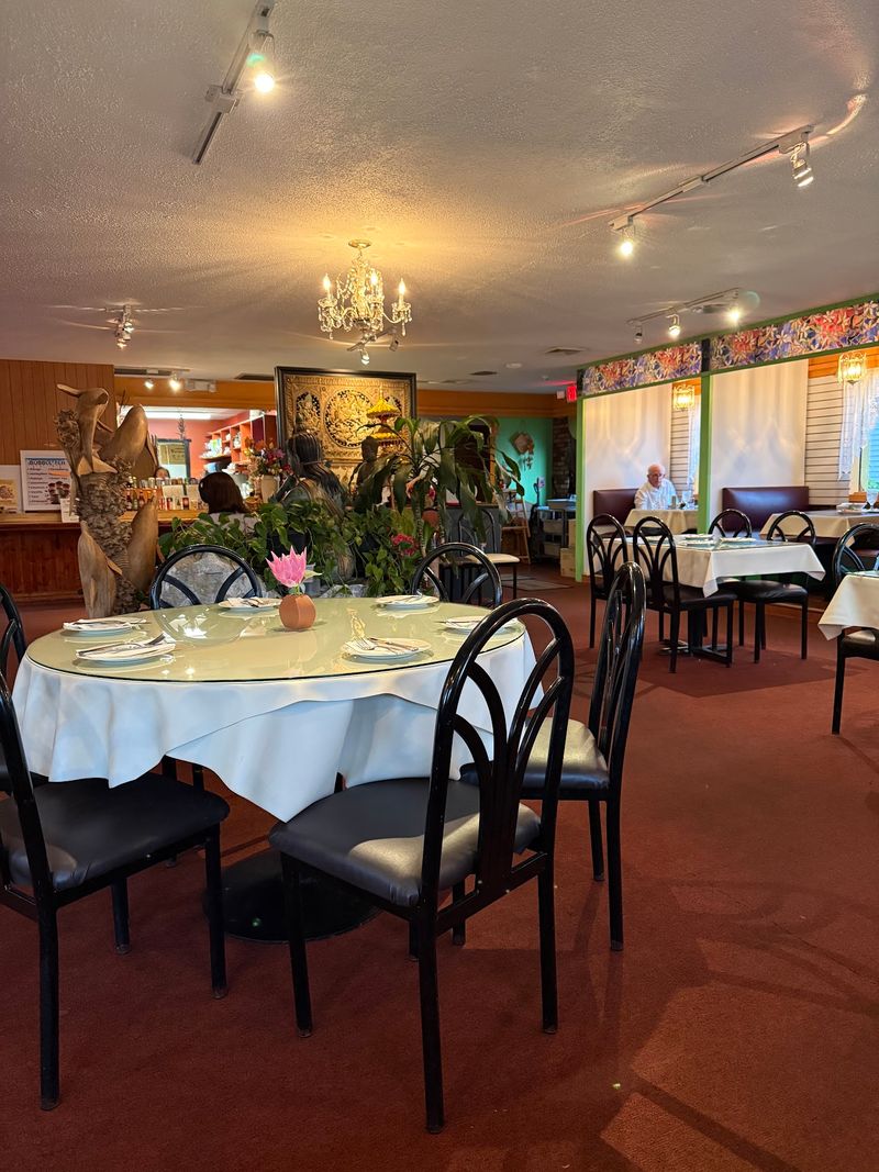 Roselyn Thai Fine Cuisine, Rockland Roselyn Thai Fine Cuisine, Rockland
