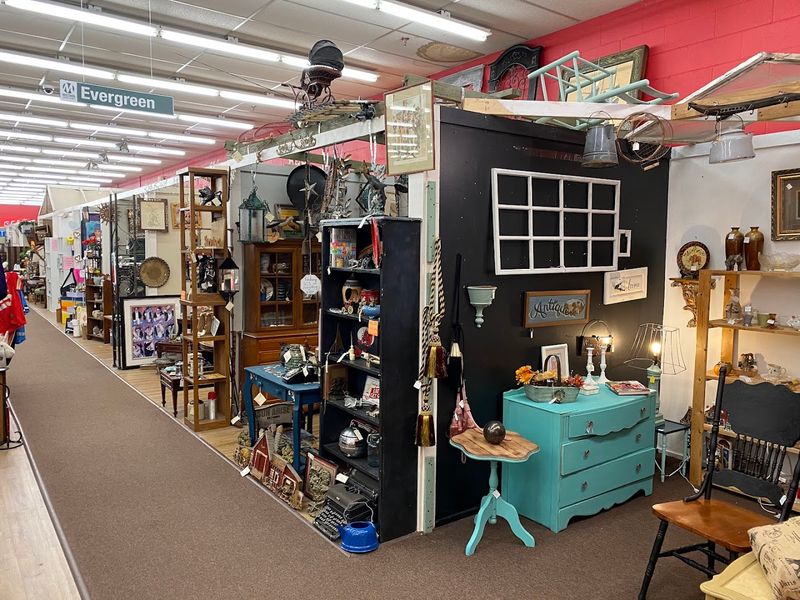 Decor Pieces That Turn Ordinary Homes Into Showpieces