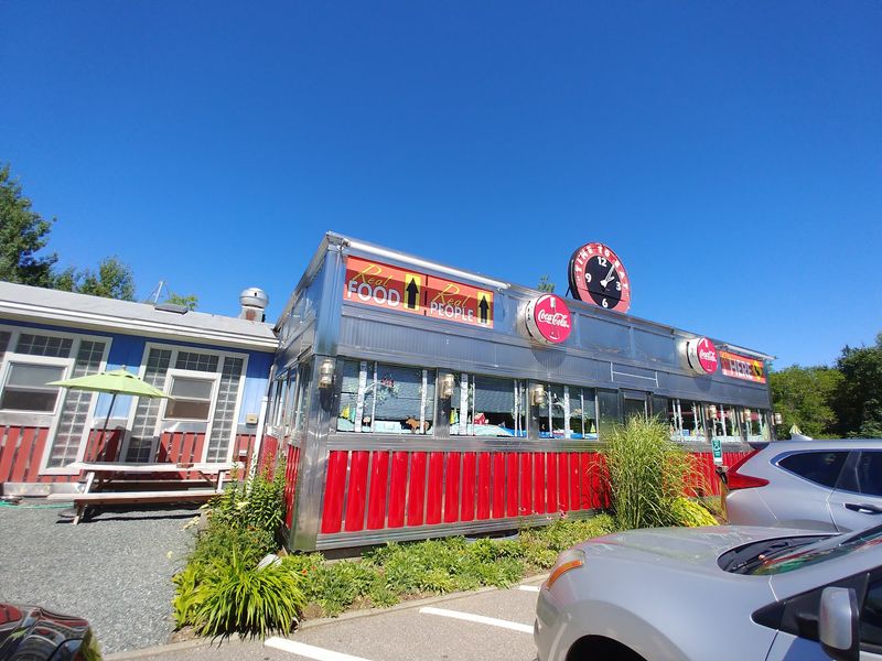 Route 104 Diner