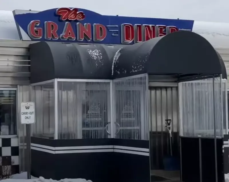The Grand Diner: Novi's Time Capsule