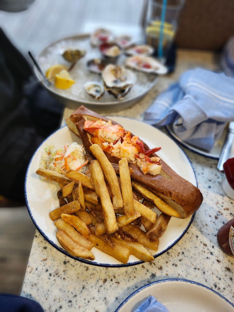 Legal Sea Foods – Harborside – Boston