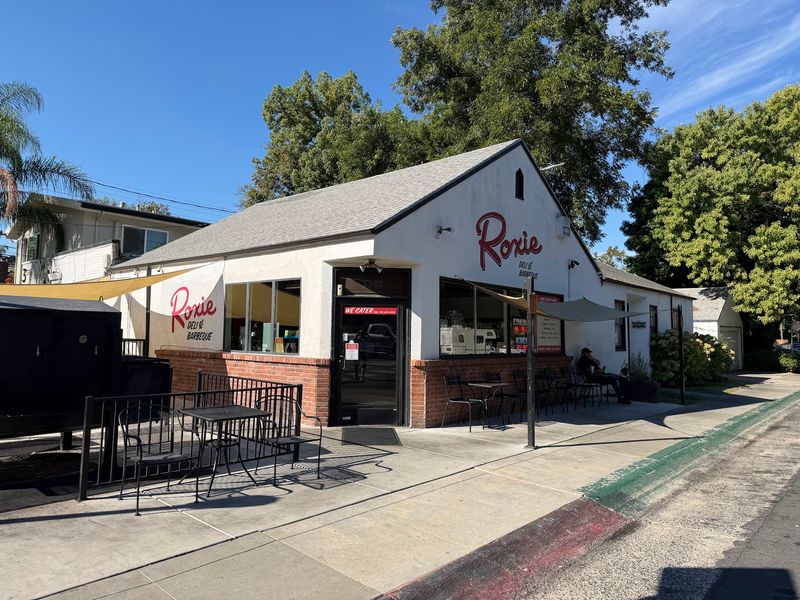 Roxie Deli And Barbeque Roxie Deli And Barbeque