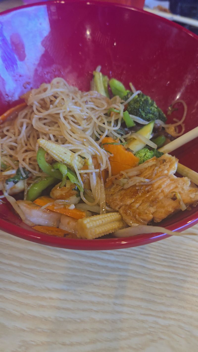 Hungry Bowl Mongolian Grill, Sushi & Ramen – Newington
