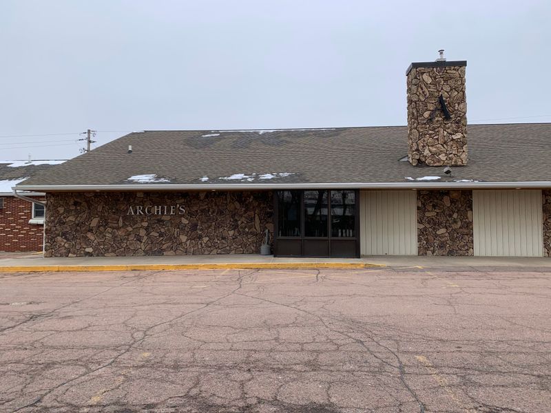 Archie's Waeside – Le Mars