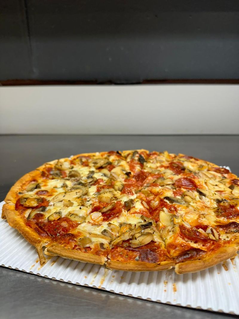 Plaza Pizza – Johnstown