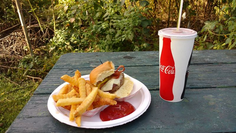 The Burger That Made Me Forget Every Fancy Restaurant