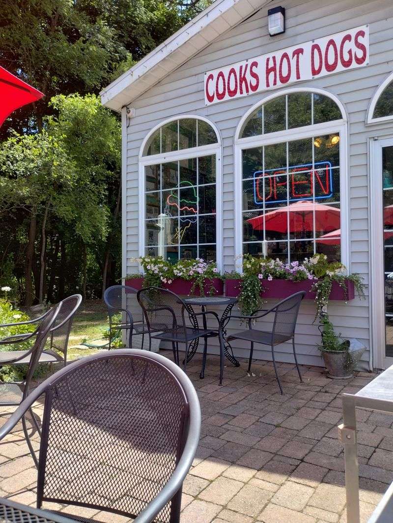 Cook’s Drive-In — Caledonia