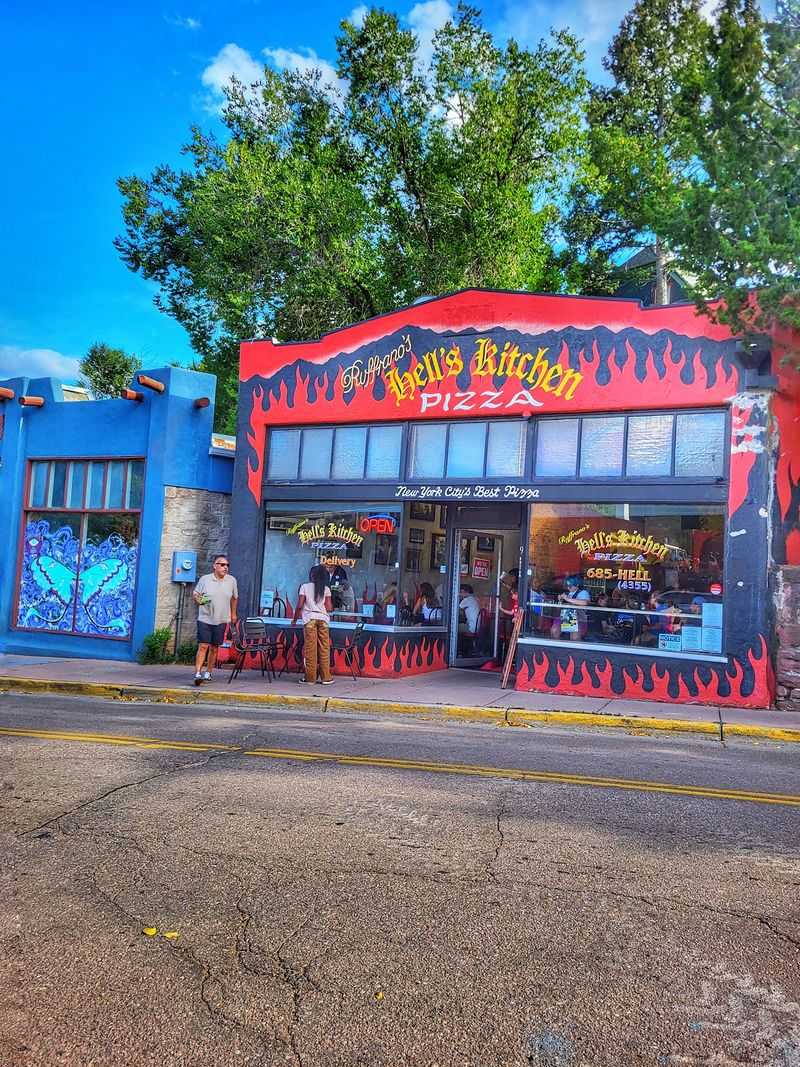 Ruffrano's Hell's Kitchen Pizza Manitou Springs, Manitou Springs