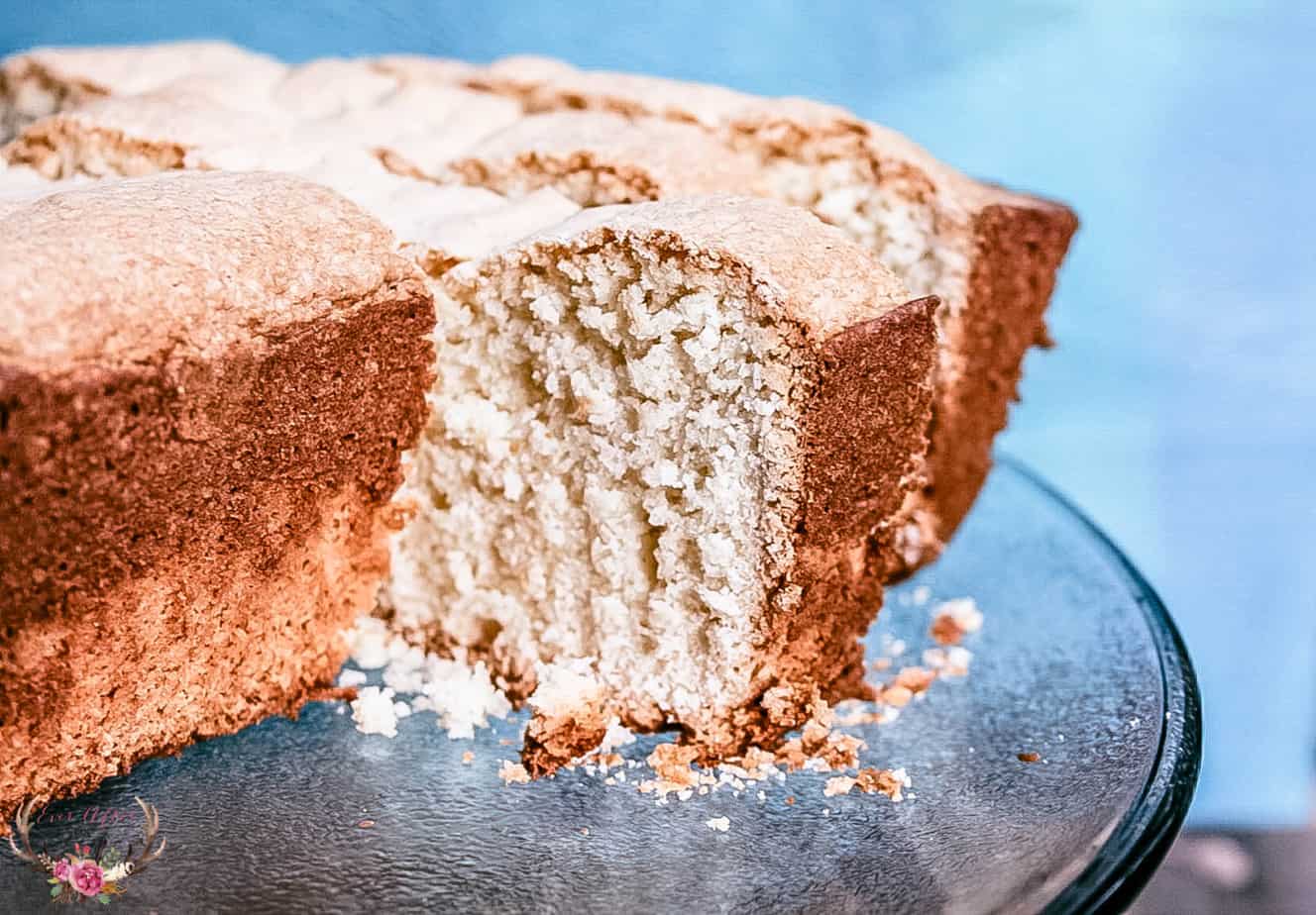 RumChata pound cake recipe | recipes with rumchata