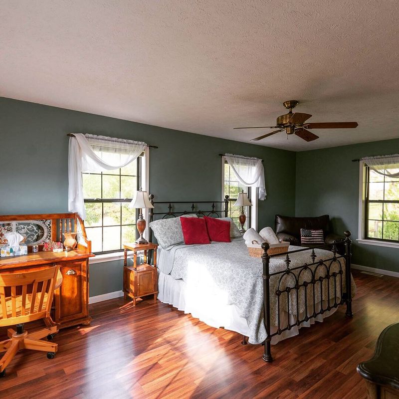 Rustic Rooms With Country Character Rustic Rooms With Country Character