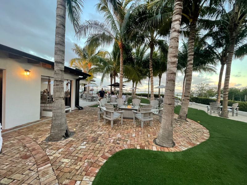 Marker 24 Riverfront Grille - Merritt Island