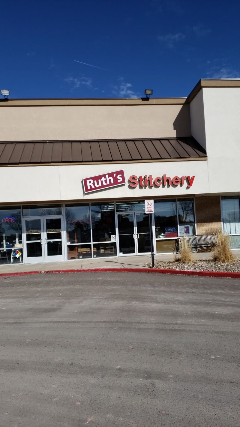 Ruth's Stitchery Ruth's Stitchery