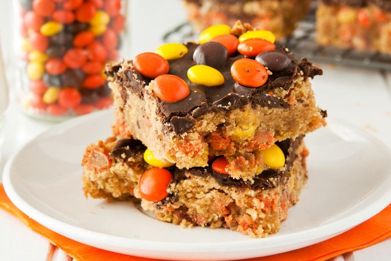 Peanut Butter Cup Blondies