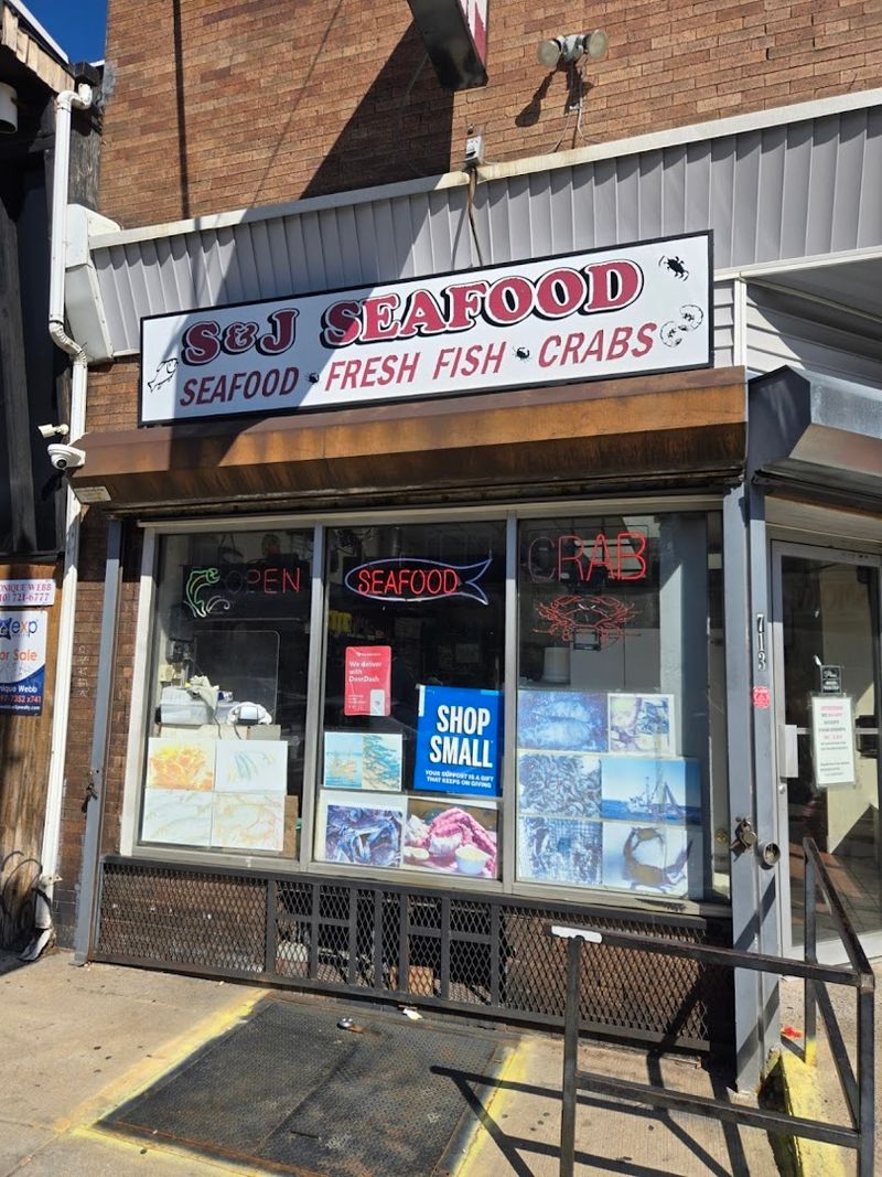 S & J Seafood, Philadelphia
