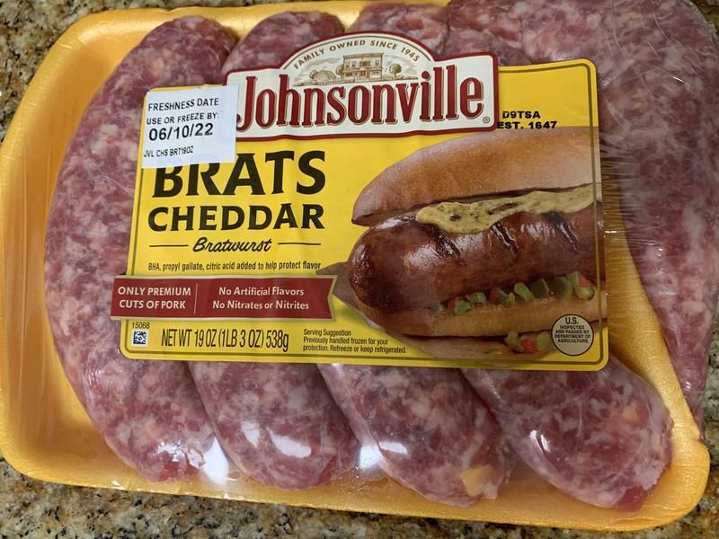TRY: Johnsonville Brats - The Tailgate Champion