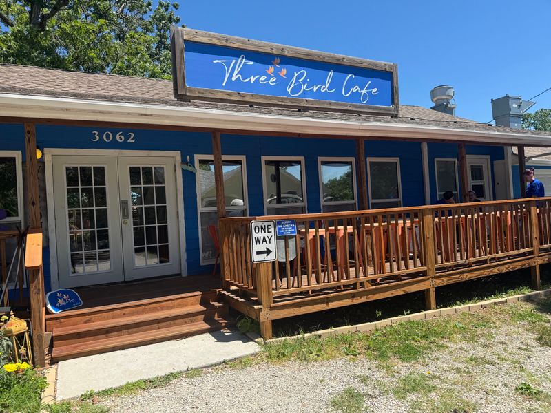 Three Bird Cafe