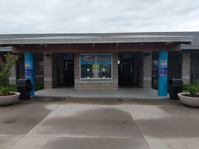 Celebrate At Parrot Islands