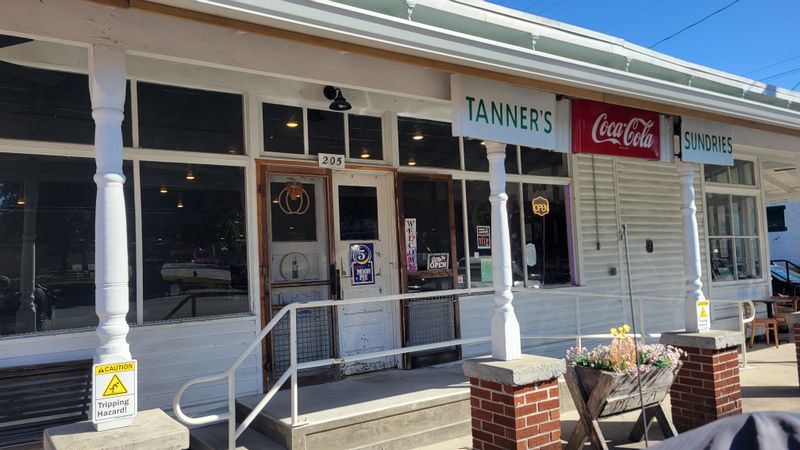 Tanners Historic Cafe
