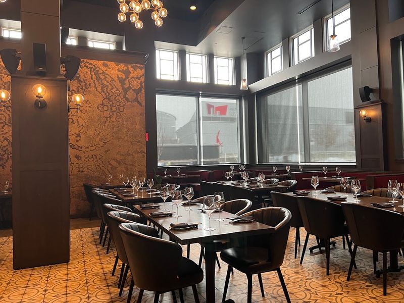 Saffron Social, Peoria