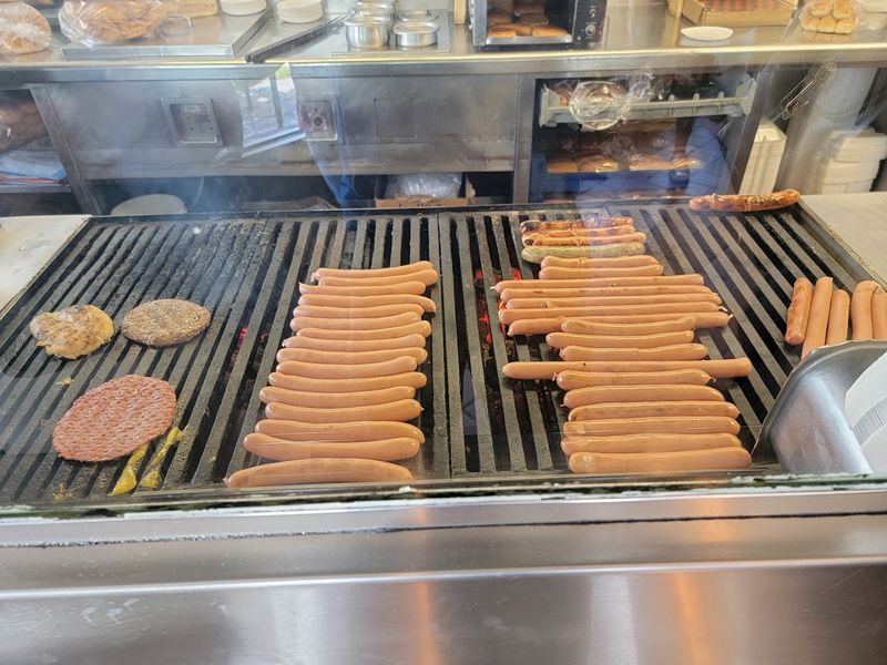 Sahlen's Natural Casing Hot Dogs: The Real Deal