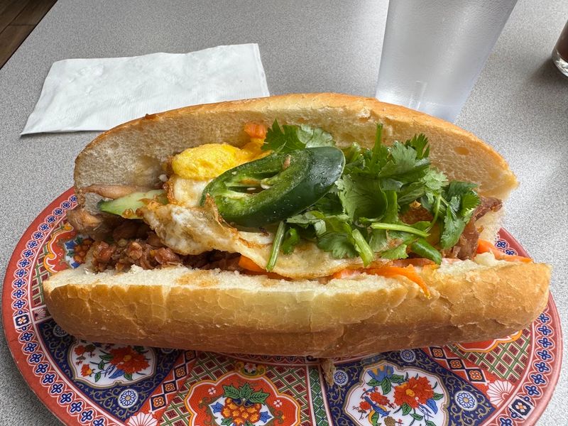 Saigon Deli