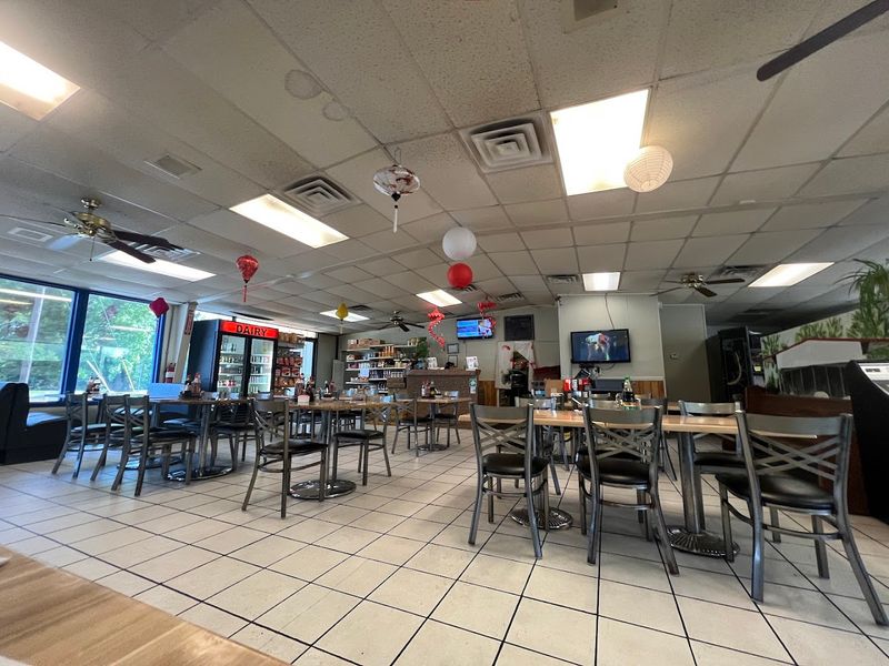 Linh Vietnamese Cuisine, Russellville