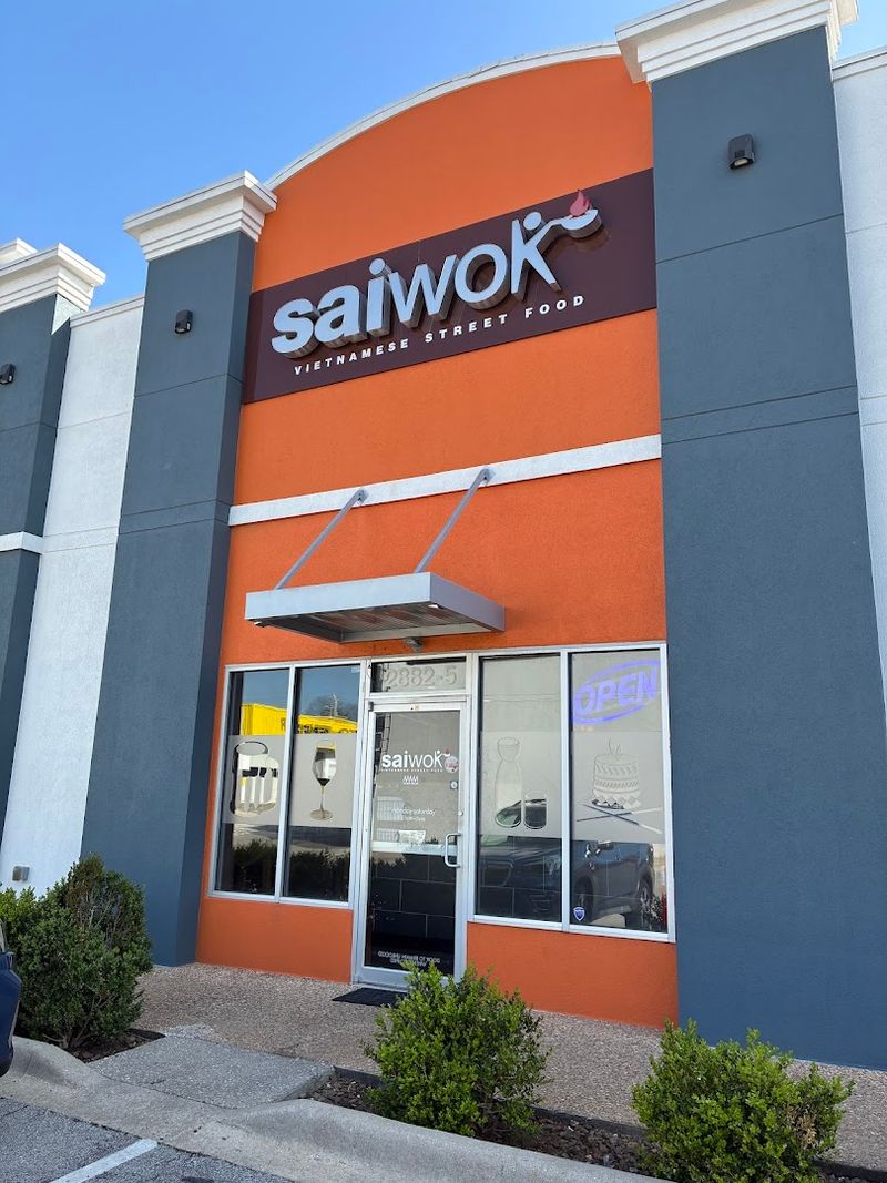 Saiwok Vietnamese Street Food, Rogers