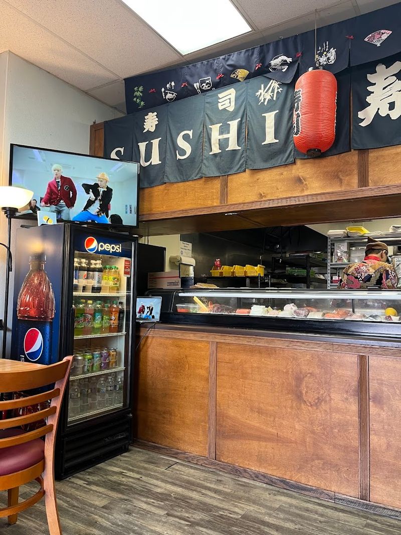 Happy Sushi - Springfield