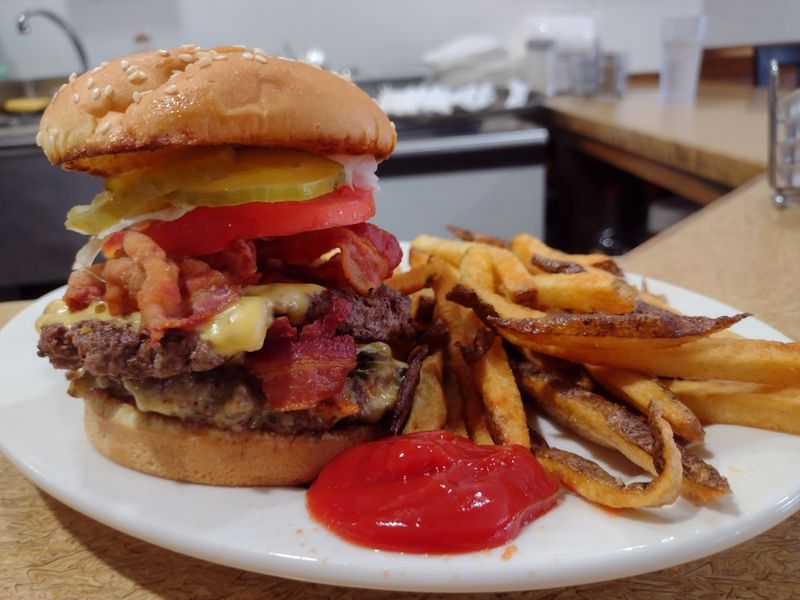 Juicy Cheeseburgers On Grilled Buns