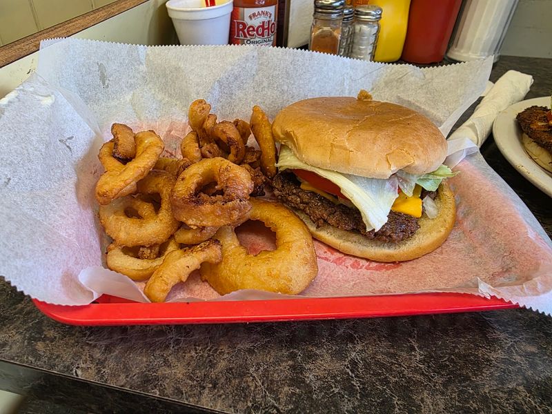 Salem's Diner 