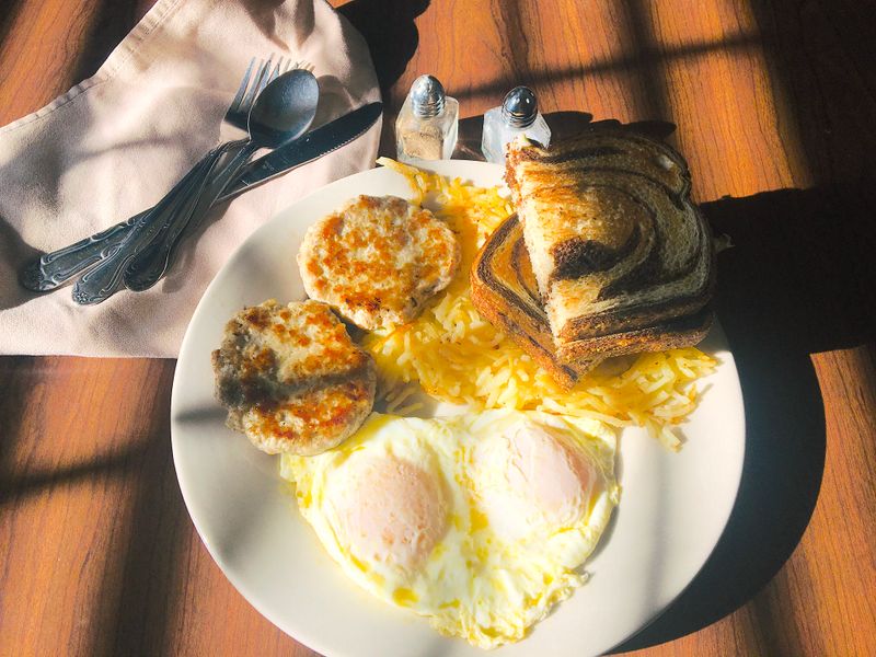 Crab Cakes Worth Ordering